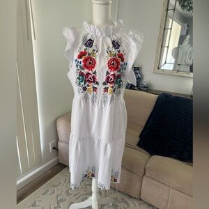 Camisa brand Floral Embroidered White Dress